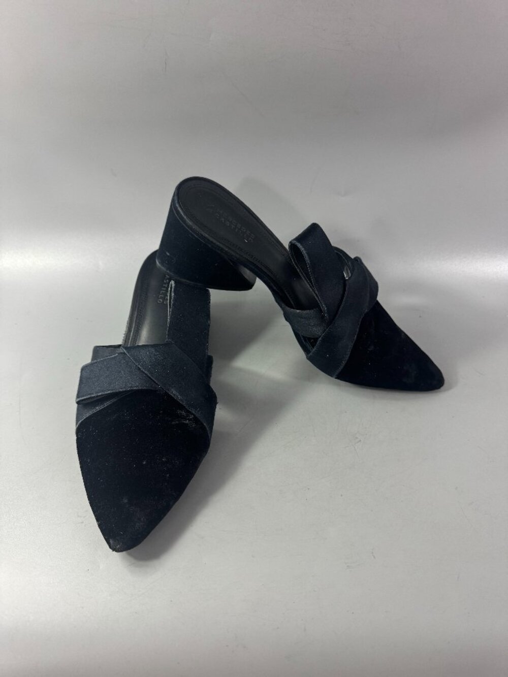 Mercedes Castillo Velvet Bow Accents Mules, Size 8 1/2